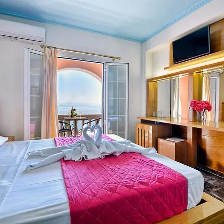 Lido Corfu Sun 4 Stars بينيتسيس